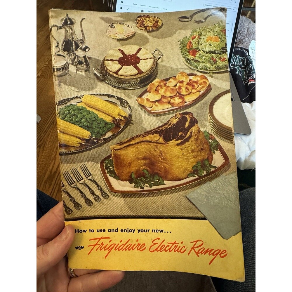 Vtg How to use and enjoy your new... Frigidaire Electric Range Usage Pamphlet